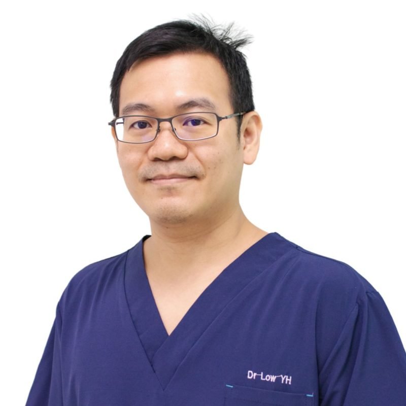 Dr. Low Yi Han is a periodontist (gum specialist) in Singapore. He is skilled at treating gum problems like bleeding gums, receding gums, and shaky teeth