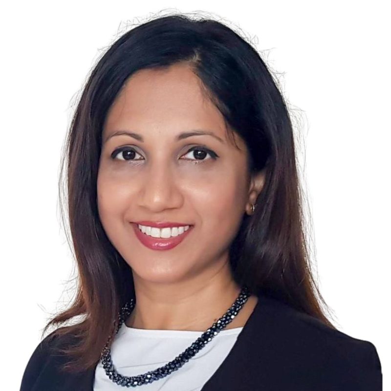 A French-speaking dentist (Dentiste Francophone), graduated from the University of Melbourne, in 2005. She has experience in general and restorative dentistry, root canal treatment, orthodontics, minor oral surgery.